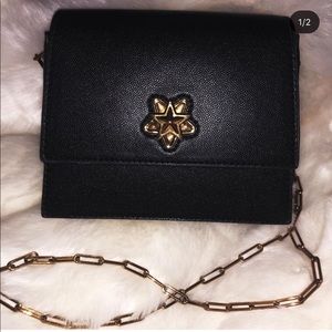 Charles and Keith side bag 🔴 SOLD 🔴